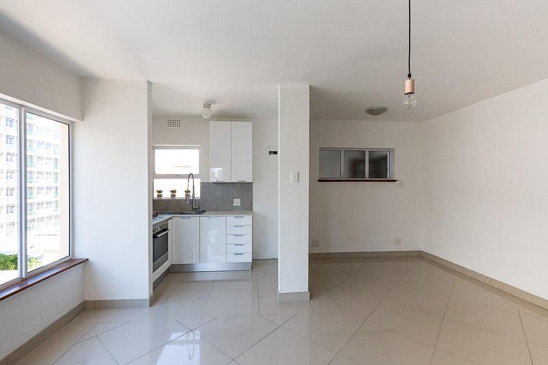 0 Bedroom Property for Sale in Sea Point Western Cape